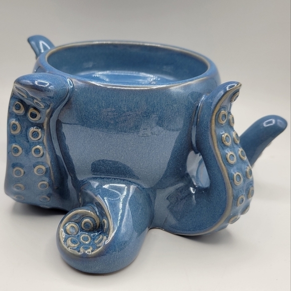 Bath & Body Works Octopus Candle Holder - Picture 2 of 7